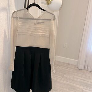 Karen Millen black and cream dress. Size 8